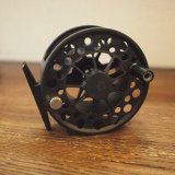 ラムソン　フライリール　グルのブラックカラーが入荷致しました。