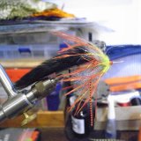 チューブフライ