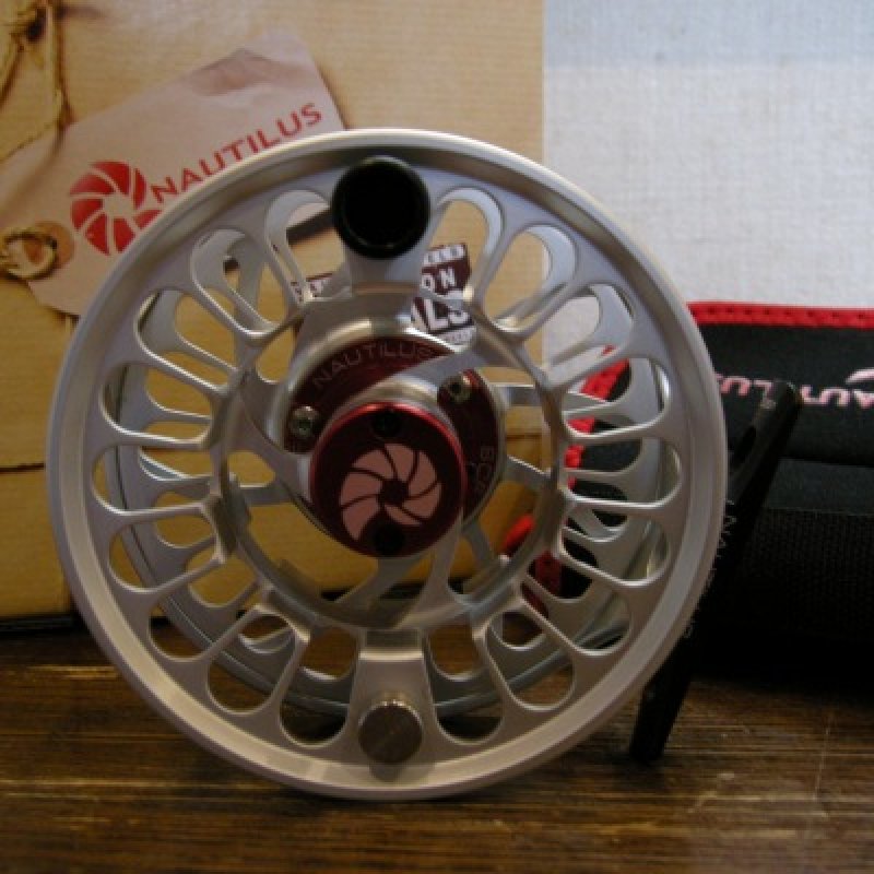 画像1: 【NAUTILUS】FWX 7/8 Fly Reel