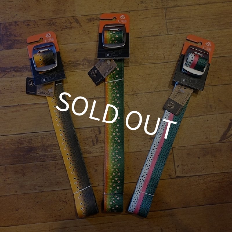 画像1: 【SIMMS】 FISH SKIN BOTTLE OPENER BELT (1)