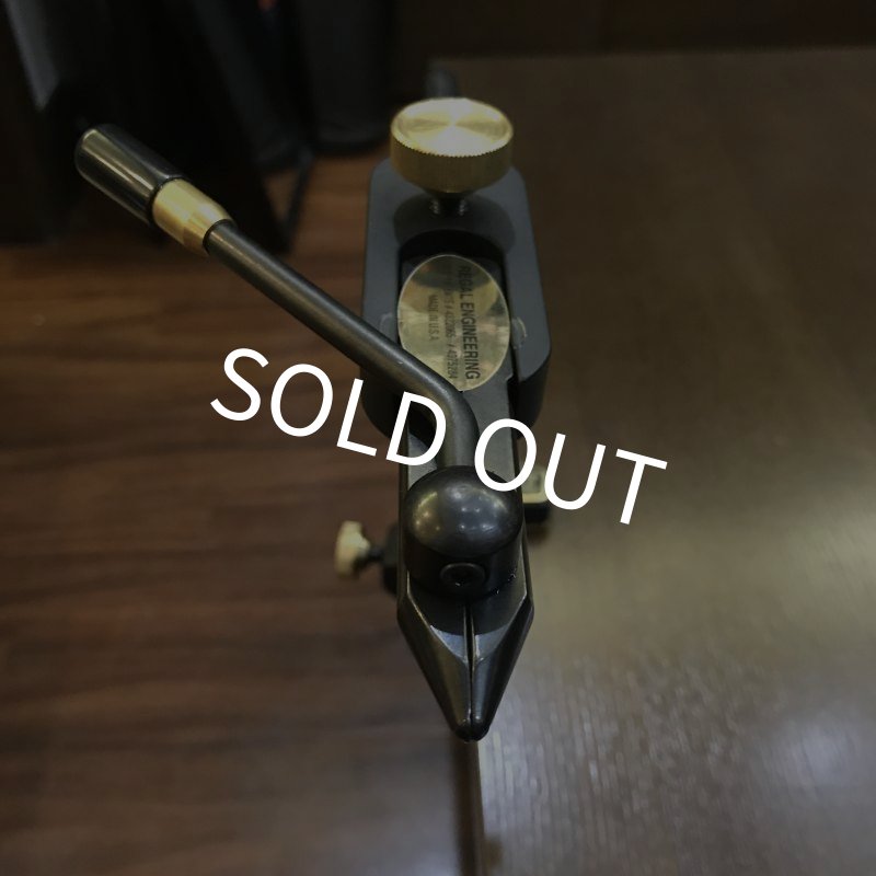 画像2: 【REGAL】 Medallion Vise with C-Clamp and Traditional Jaw (2)