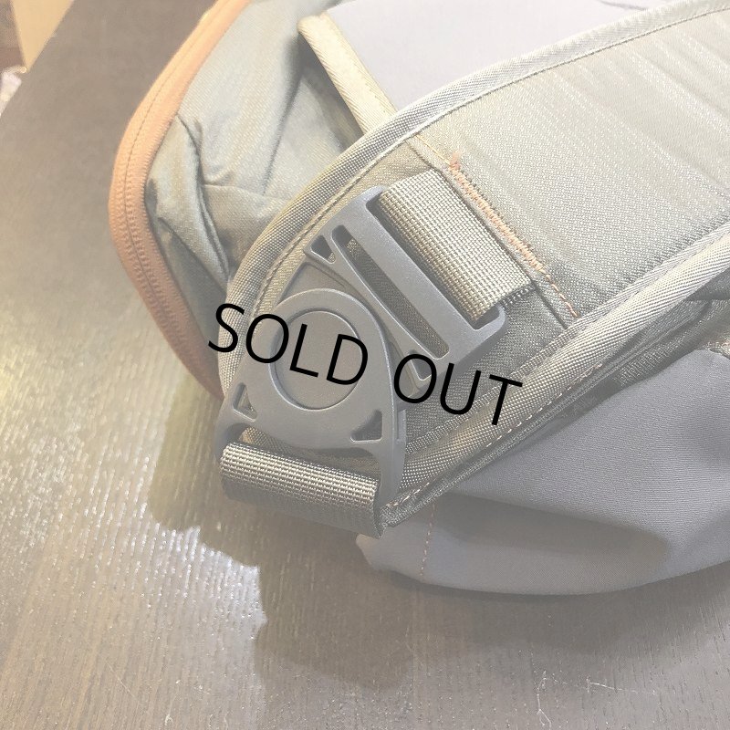 画像4: 【Fishpond】フラットヘッド スリングパック (4)