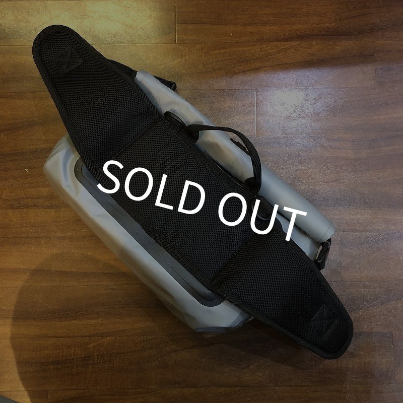 画像2: 【OPST】Rainforest Waterproof Waist - GreyBlack TwoTone (2)