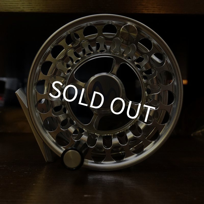 画像1: 【Einarsson】Einarsson 8plus Reel - RHW(Silver) (1)