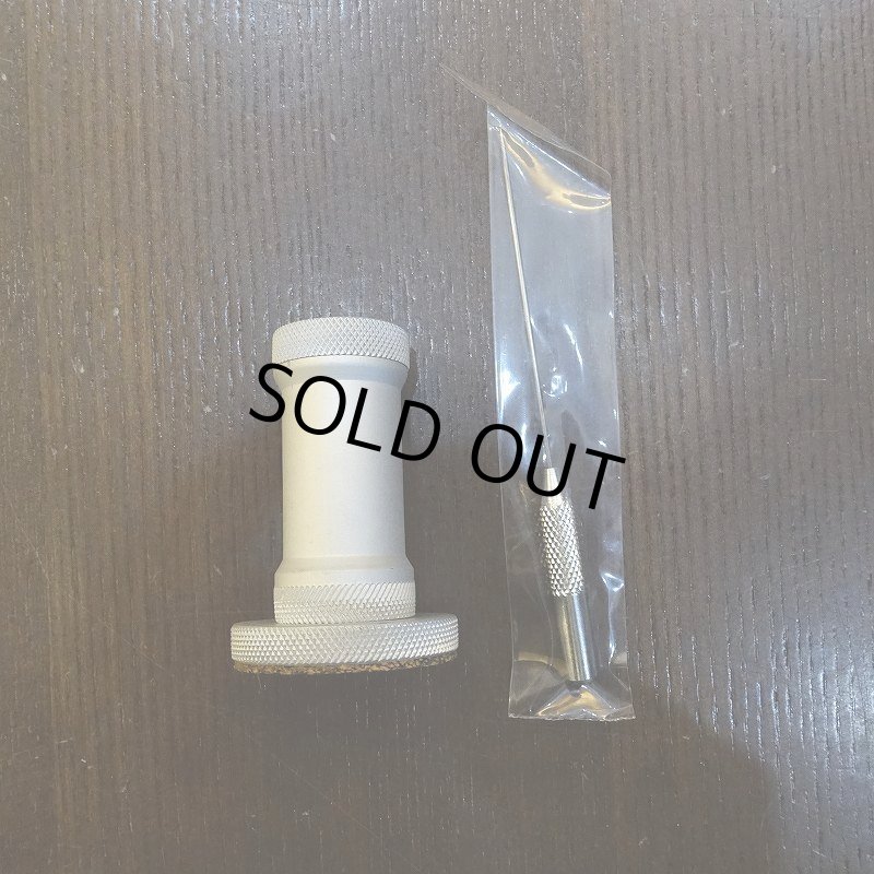 画像2: 【HARELINE】Aluminium Bodkin With Holder (2)