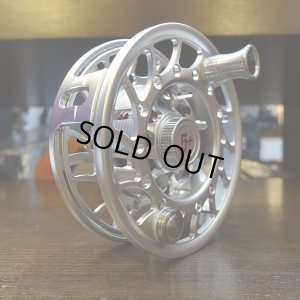 画像5: 【HATCH】ICONIC 5 PLUS REEL MA - CLEAR/RED