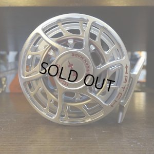 画像2: 【HATCH】ICONIC 5 PLUS REEL LA - CLEAR/RED