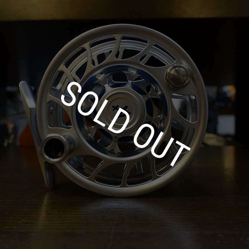 画像1: 【HATCH】ICONIC 4 PLUS REEL LA - CLEAR/BLUE (1)