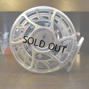 画像2: 【HATCH】ICONIC 7 PLUS REEL LA - CLEAR/BLUE