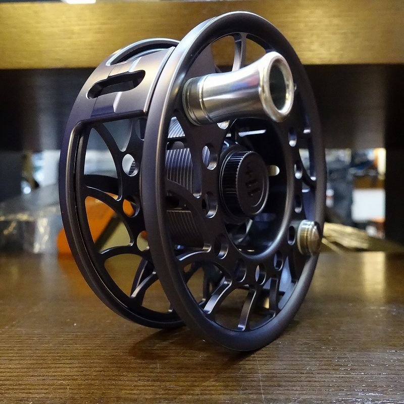 画像5: 【HATCH】ICONIC 11 PLUS REEL MA - GREY/BLACK (5)