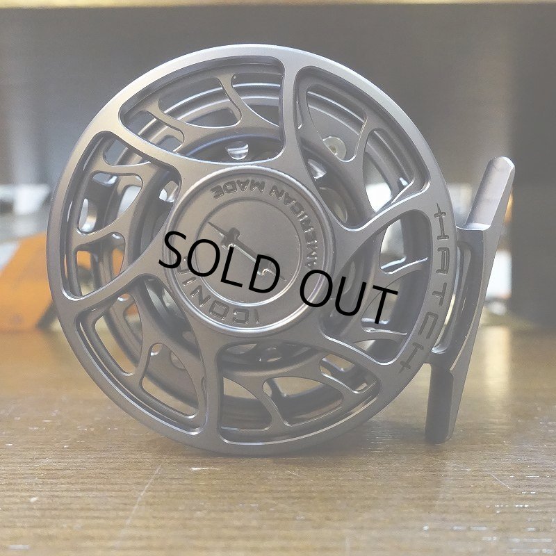 画像2: 【HATCH】ICONIC 3 PLUS REEL LA - GREY/BLACK (2)