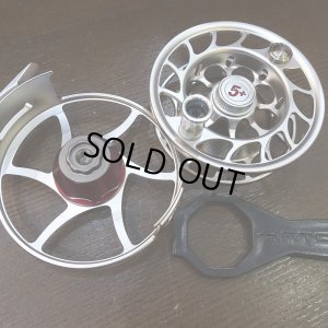 画像6: 【HATCH】ICONIC 5 PLUS REEL LA - CLEAR/RED