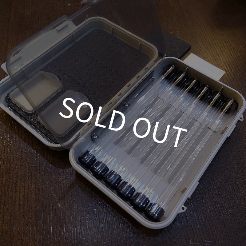 画像2: 【C&F】CF-2206 Medium Tubefly Case (Medium tubes / 6pcs) (2)