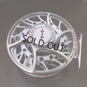 画像6: 【HATCH】ICONIC 7 PLUS REEL MA - CLEAR/RED