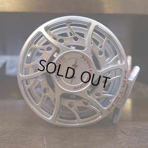 画像2: 【HATCH】ICONIC 7 PLUS REEL MA - CLEAR/RED