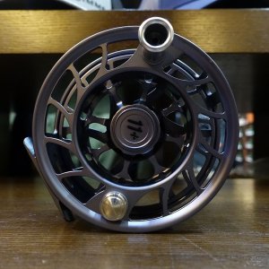 画像1: 【HATCH】ICONIC 11 PLUS REEL LA - GREY/BLACK