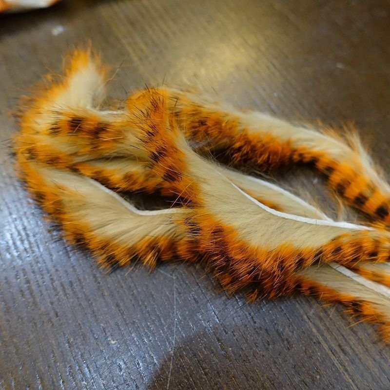 画像1: 【HARELINE】Tiger Barred Rabbit Strips 1/8" (1)