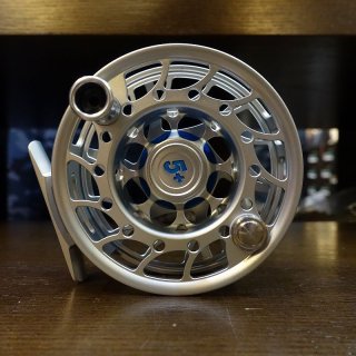 HATCH】ICONIC 7 PLUS REEL MA - CLEAR/BLUE