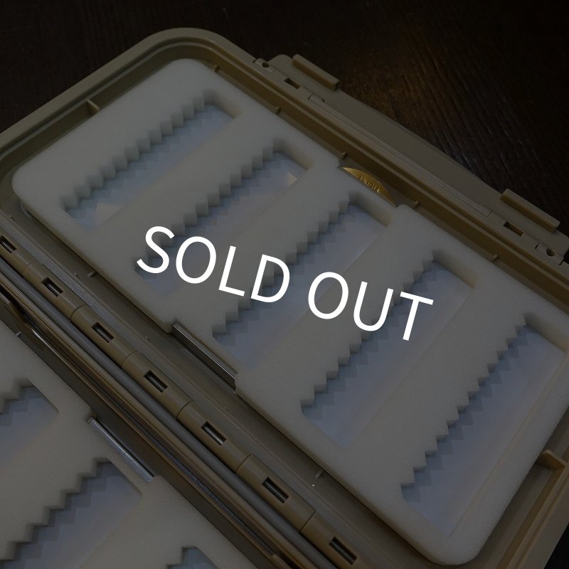 画像2: 【C&F】CFGS-3555+ SW ボーンフィッシュ フライケース Lサイズ (2)