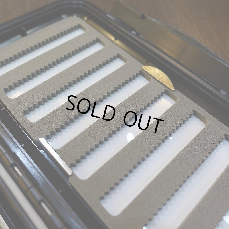 画像2: 【C&F】CF-3588+ スタンダード フライケース Lサイズ (2)