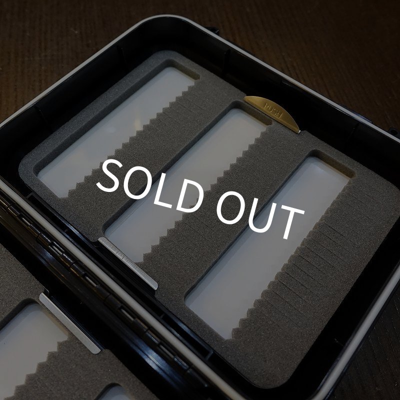 画像2: 【C&F】CF-1533+ アトラクター フライケース Sサイズ (2)