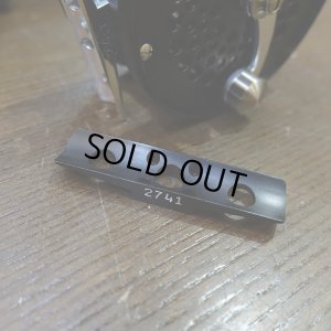 画像9: 【SARACIONE】Mark IV Trout Reels 3" MATT BLACK - RHW(BLACK&SILVERのリールフット付)