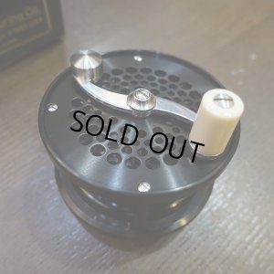 画像6: 【SARACIONE】Mark IV Trout Reels 3" MATT BLACK - RHW(BLACK&SILVERのリールフット付)