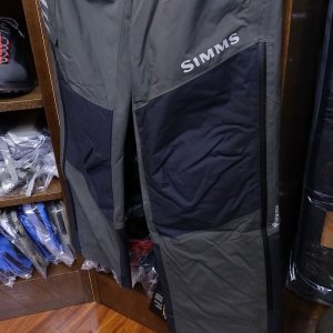 画像3: 【SIMMS】GUIDE INSULATED BIB - CARBON(SALE)