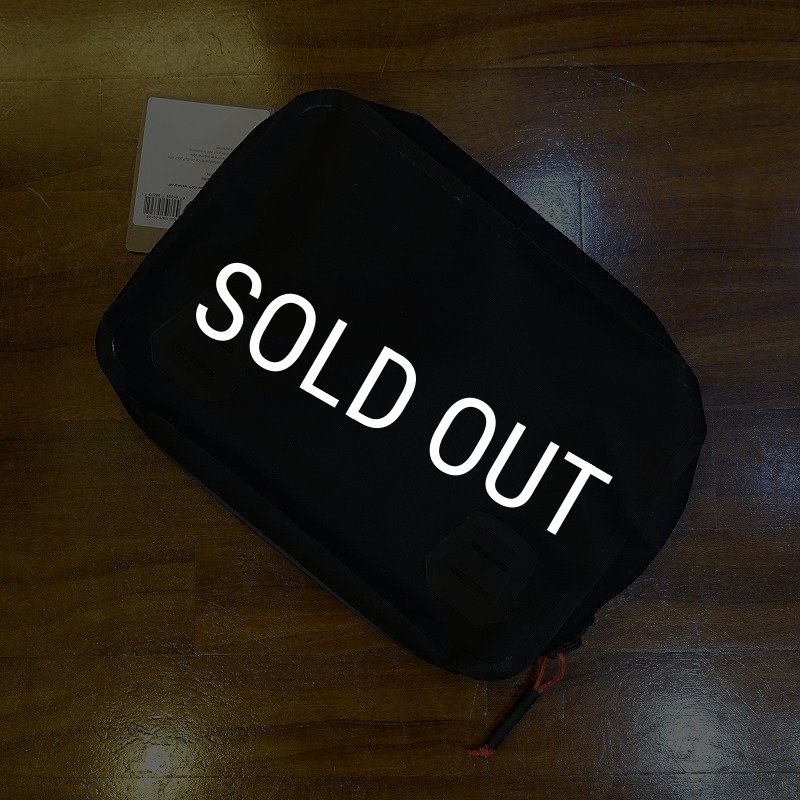 画像2: 【SIMMS】DRY CREEK Z GEAR POUCH - 4L BLACK (2)