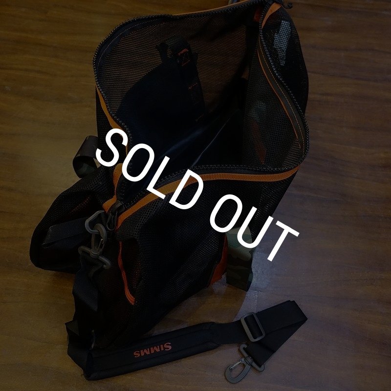 画像2: 【SIMMS】CHALLENGER Mesh Duffel 60L - BLACK (2)