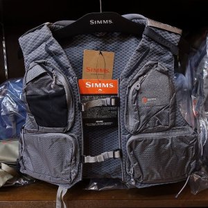 画像1: 【SIMMS】FLYWEIGHT VEST - SMOKE