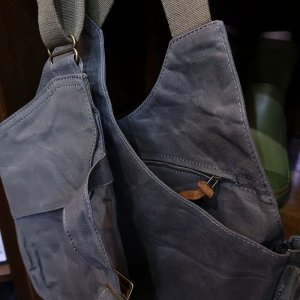 画像9: 【Afterglow】BOL WAXED CANVAS VEST / ビーオーエルワックスドキャンバスベスト