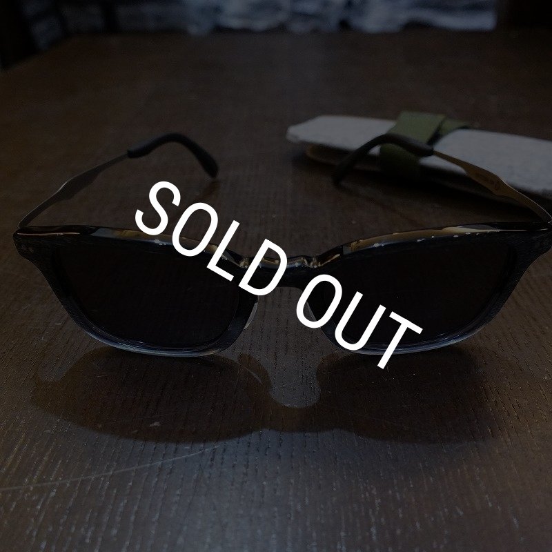 画像1: 【OUTSIDE-IN】Sunnies "OS-D" C03(ダークグレーマーブルグラデ) (1)