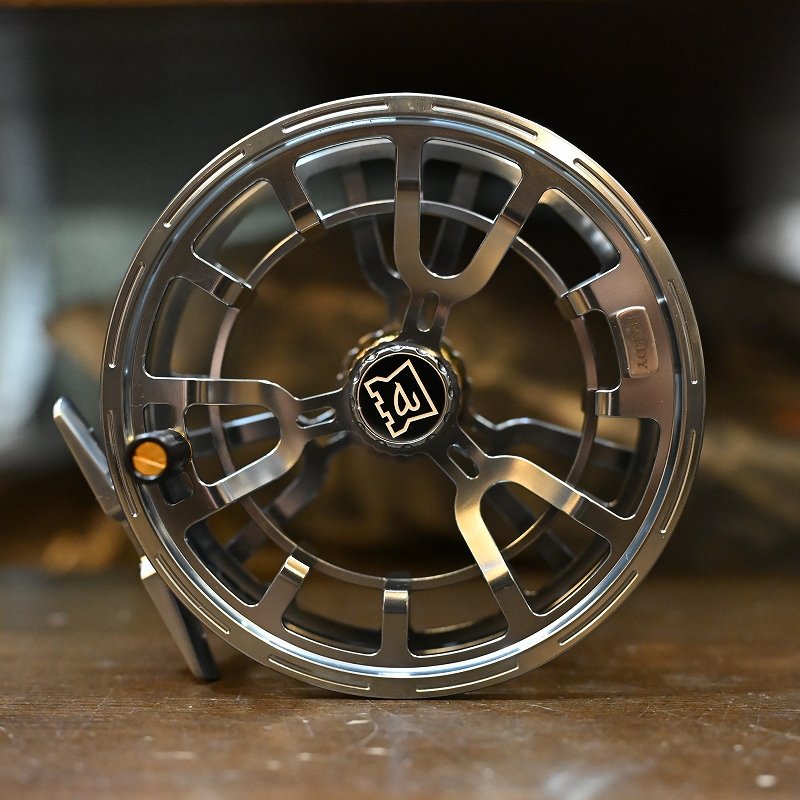 画像1: 【HARDY】Averon 7000 #6/7/8 Titatium (1)