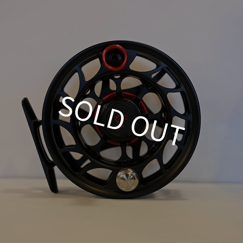 画像1: 【HATCH】ICONIC 5 PLUS REEL LA - BLACK WIDOW (1)