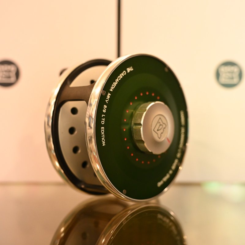 画像4: HARDY Cascapedia MKV 4" #8/9 Limited Edition Fly Reel (4)