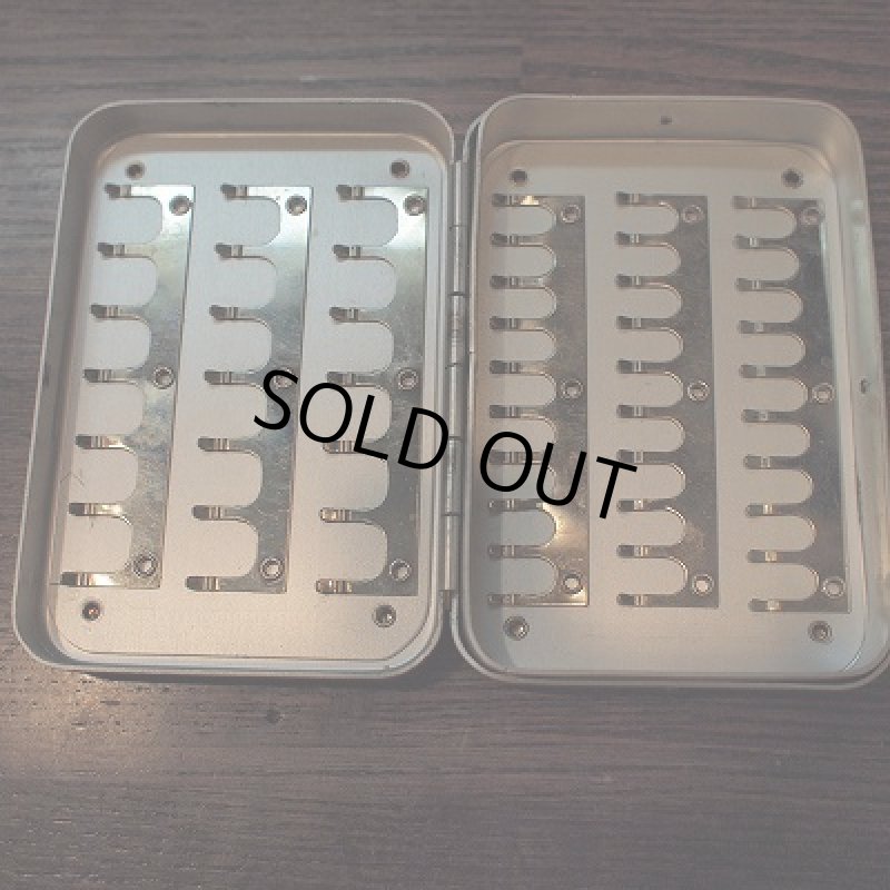 画像1: ＷＨＥＡＴＬＥＹ　小型ＦＬＹＢＯＸ　未使用品 (1)