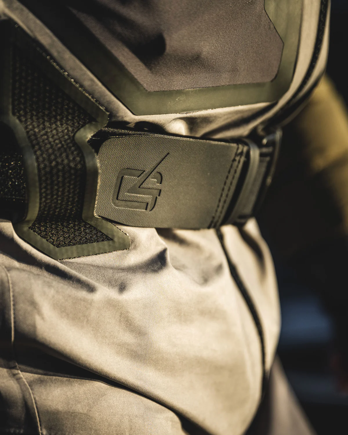 SIMMS G4Z ディテール2