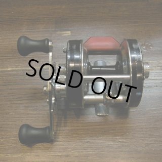 ABU】 Ambassadeur 5600C赤ベロ 77年製 - DOLLYVARDEN FLY