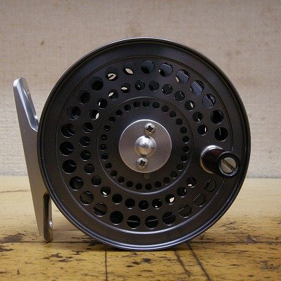 画像1: 【ORVIS】 CFO II Fly Reel