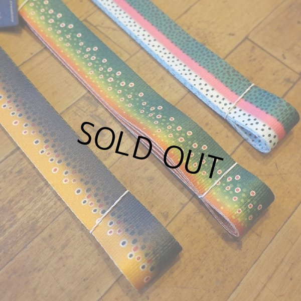 画像2: 【SIMMS】 FISH SKIN BOTTLE OPENER BELT (2)