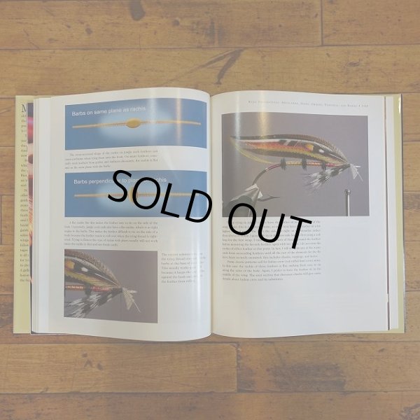 画像2: 【書籍】 CLASSIC SALMON FLY MATERIALS (USED) (2)