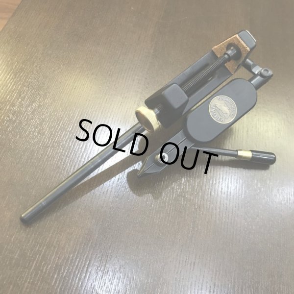 画像4: 【REGAL】 Medallion Vise with C-Clamp and Traditional Jaw (4)