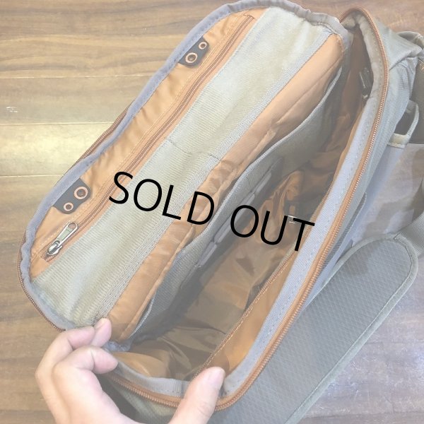 画像3: 【Fishpond】フラットヘッド スリングパック (3)