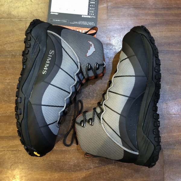 画像2: 【SIMMS】W's FLYWEIGHT BOOT - VIBRAM(SALE) (2)