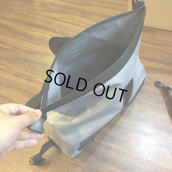 画像3: 【OPST】Rainforest Waterproof Waist - GreyBlack TwoTone (3)