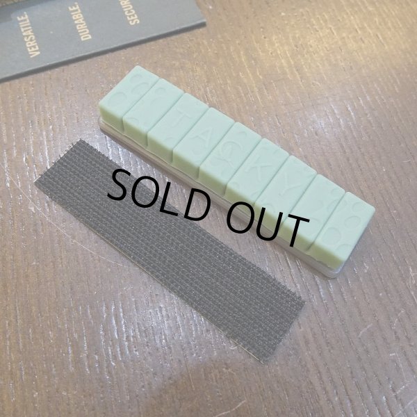 画像2: 【Fishpond】タッキー フライドッグ(フライパッチ) (2)