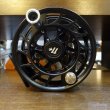 画像1: 【HATCH】ICONIC 11 PLUS REEL LA - BLACK/SILVER (1)