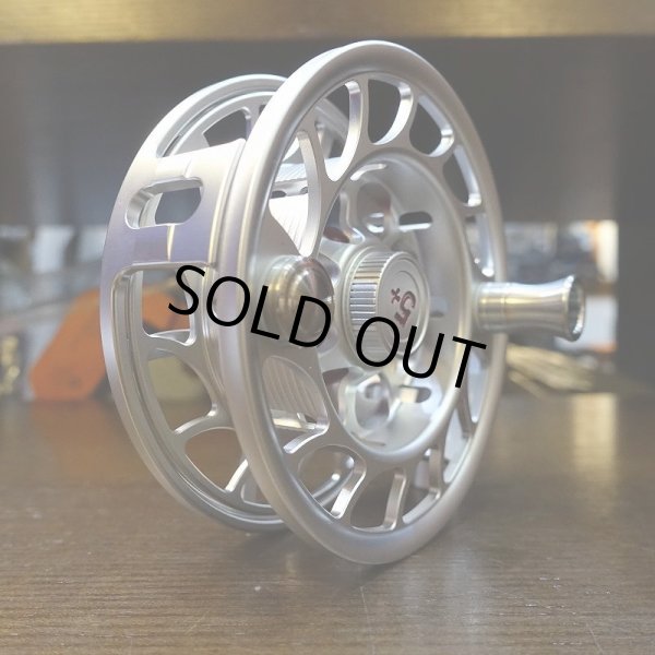 画像5: 【HATCH】ICONIC 5 PLUS REEL LA - CLEAR/RED (5)