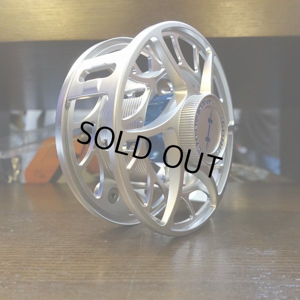 画像4: 【HATCH】ICONIC 9 PLUS REEL LA - CLEAR/BLUE (4)